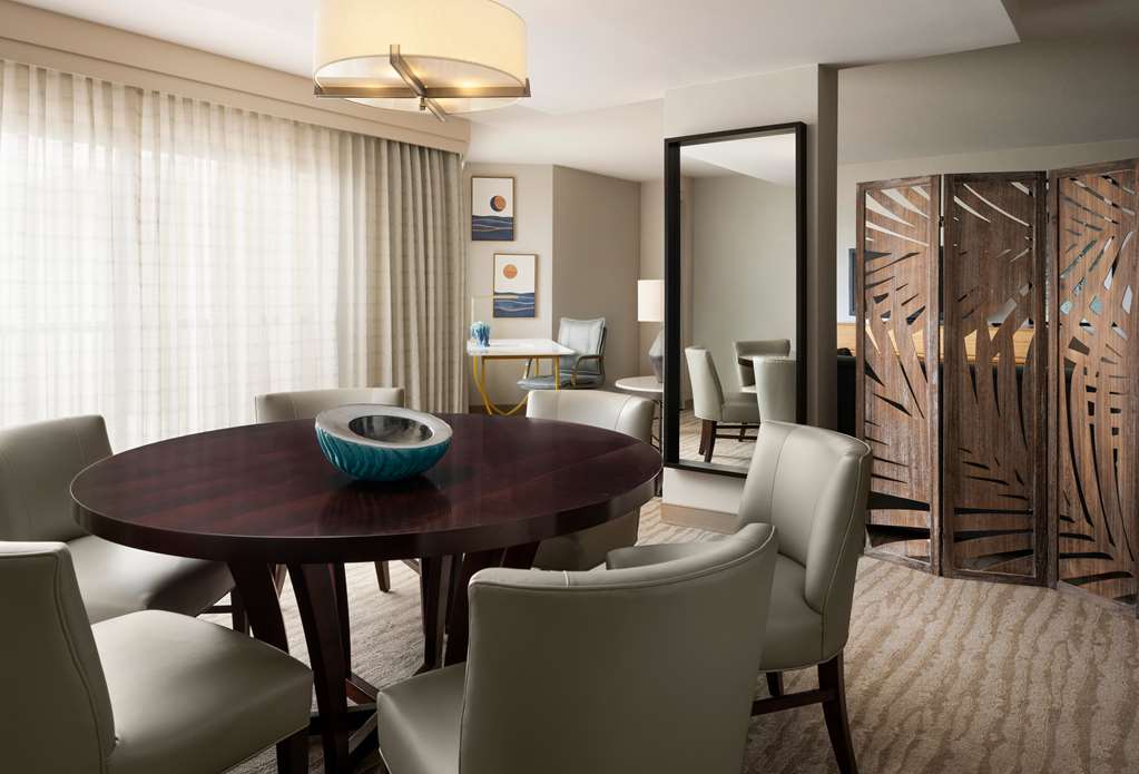 Sonesta Redondo Beach & Marina - photo 16