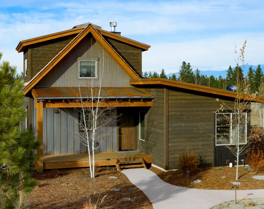 Wilderness Club - photo 100
