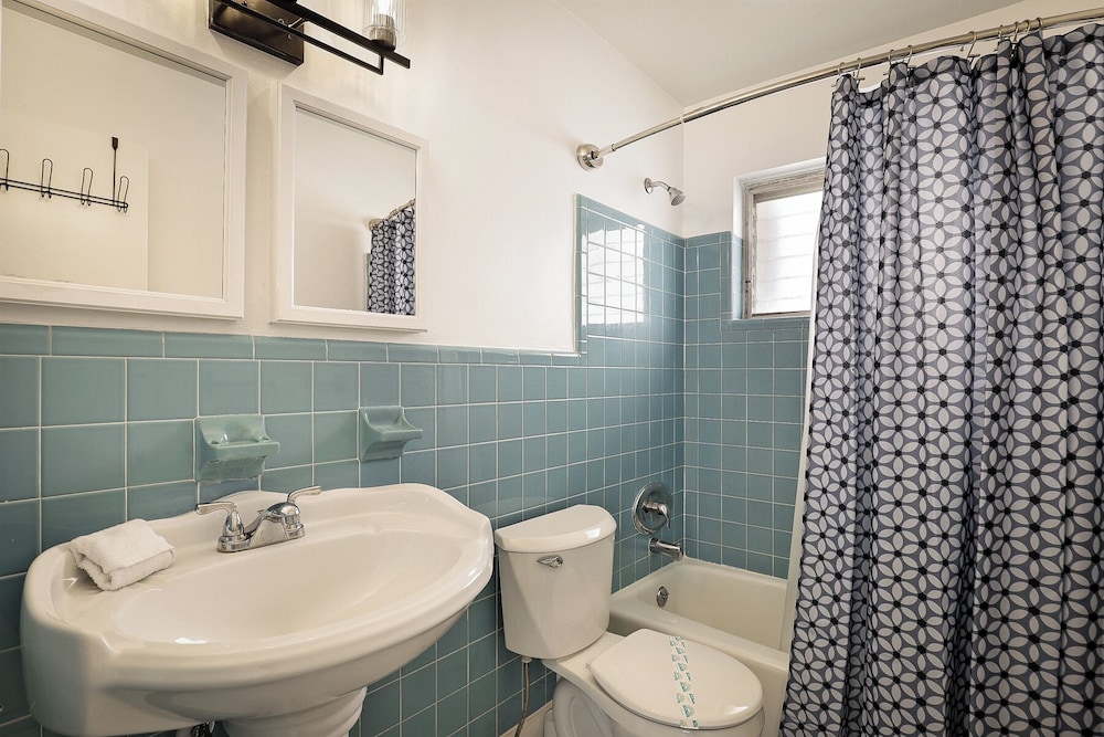 La Mer Suites - photo 42