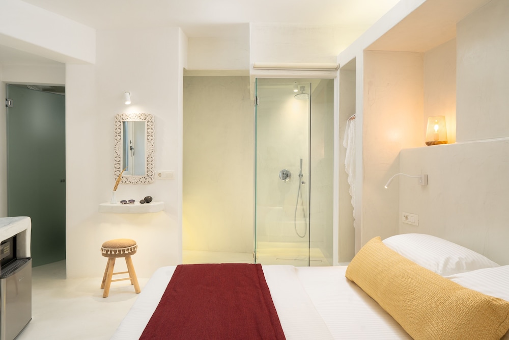 Edem Boutique Suites — Oia — photo 3
