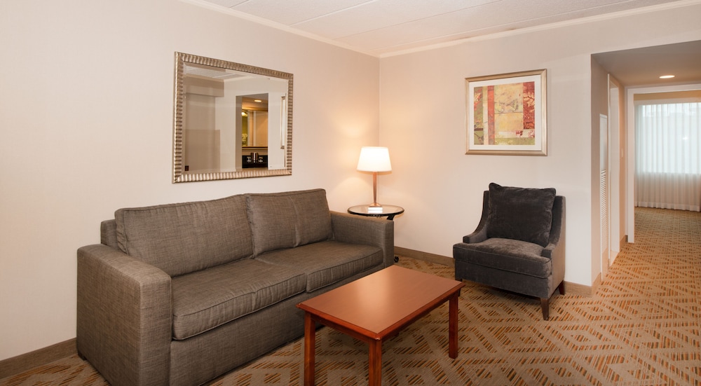 DoubleTree by Hilton Philadelphia West - photo 28