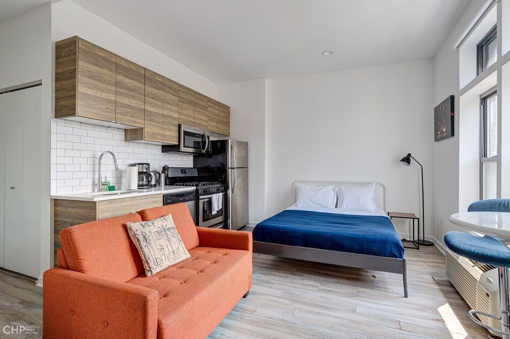 River West Third Floor Chicago by 747 Lofts - featured photo