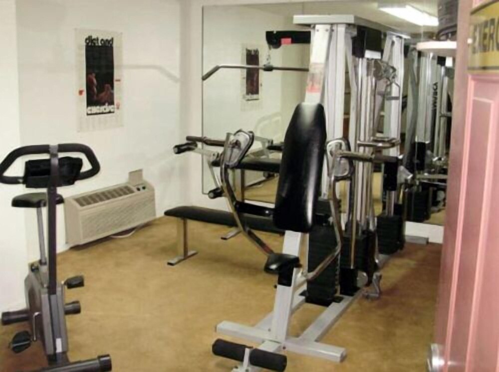 Americas Best Value Inn and Suites Lancaster - photo 21