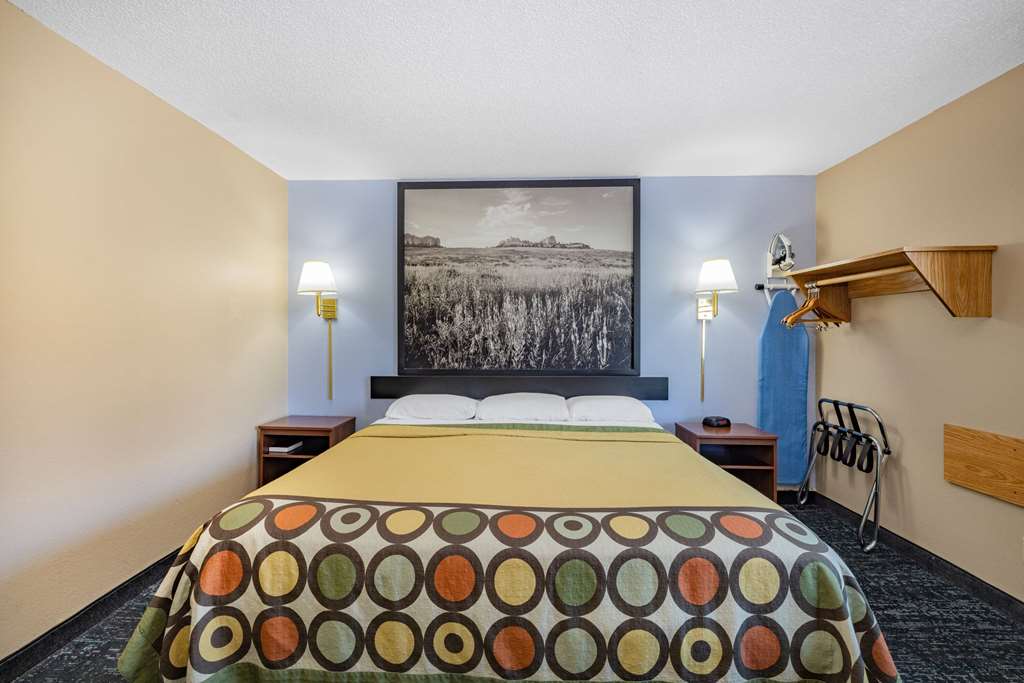 Super 8 by Wyndham Valentine NE - photo 29