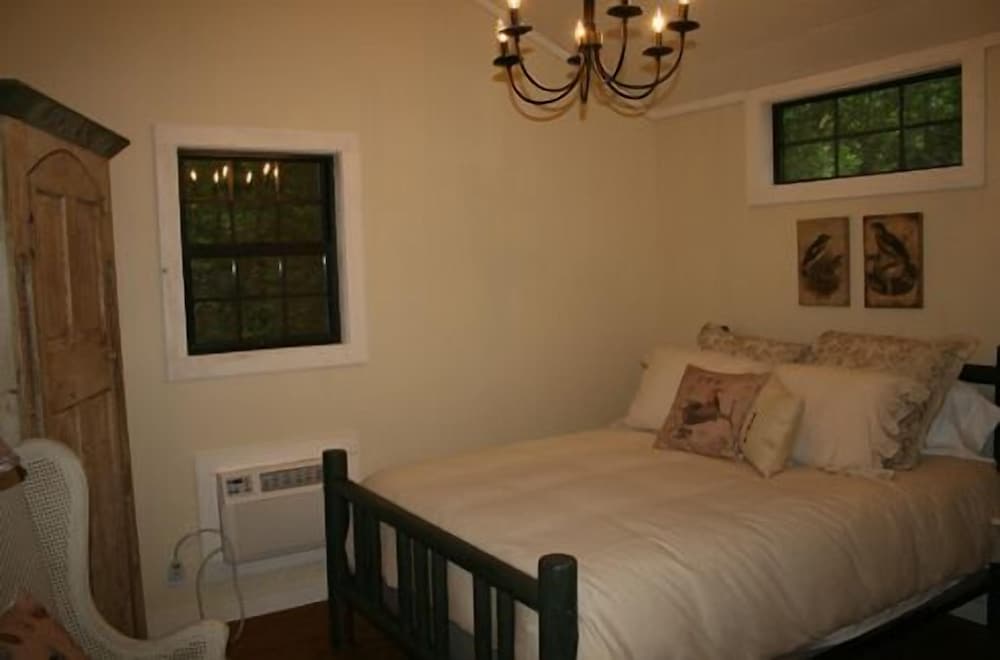 Bear Creek Lodge Cabin Resort - photo 32