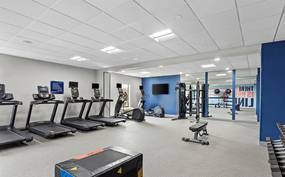 Hampton Inn & Suites Bolingbrook - photo 38