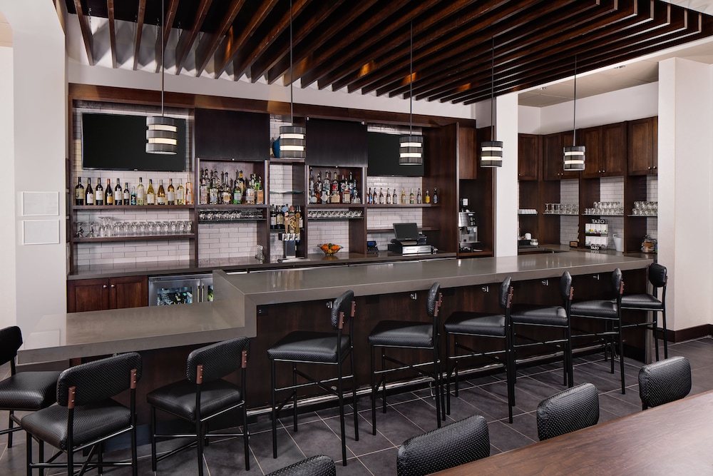 Hyatt Place Florence Downtown - photo 17
