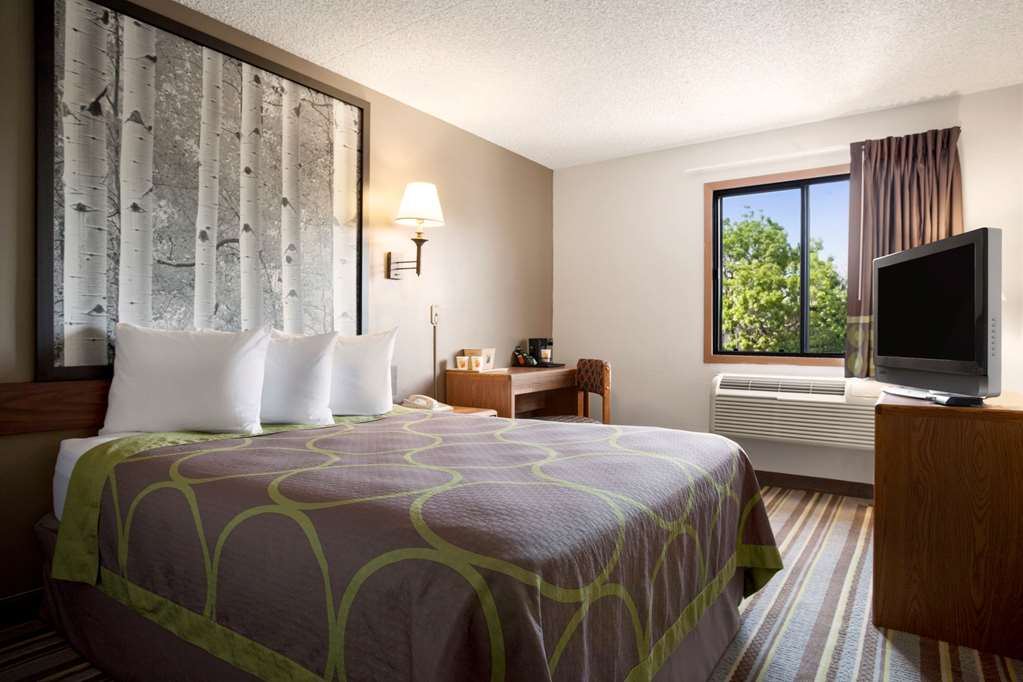 Super 8 by Wyndham Westminster Denver North - photo 11
