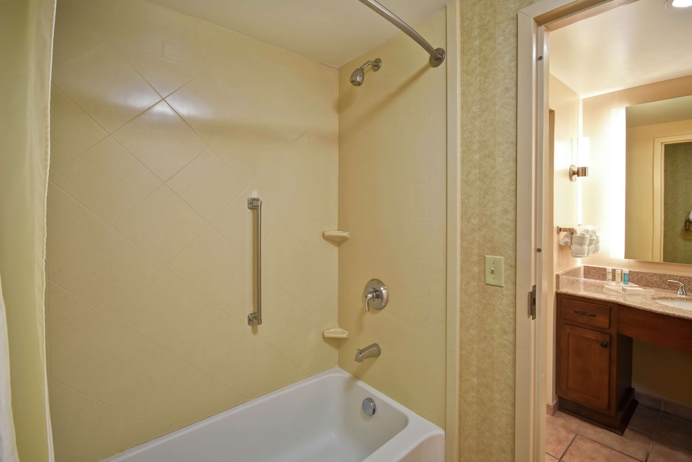 Homewood Suites by Hilton Lancaster - photo 28
