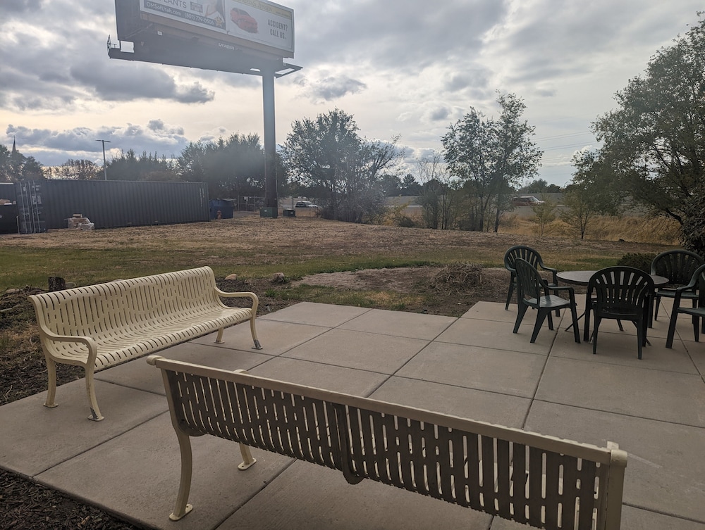 Holiday Inn Express & Suites Salt Lake City N Bountiful - photo 50