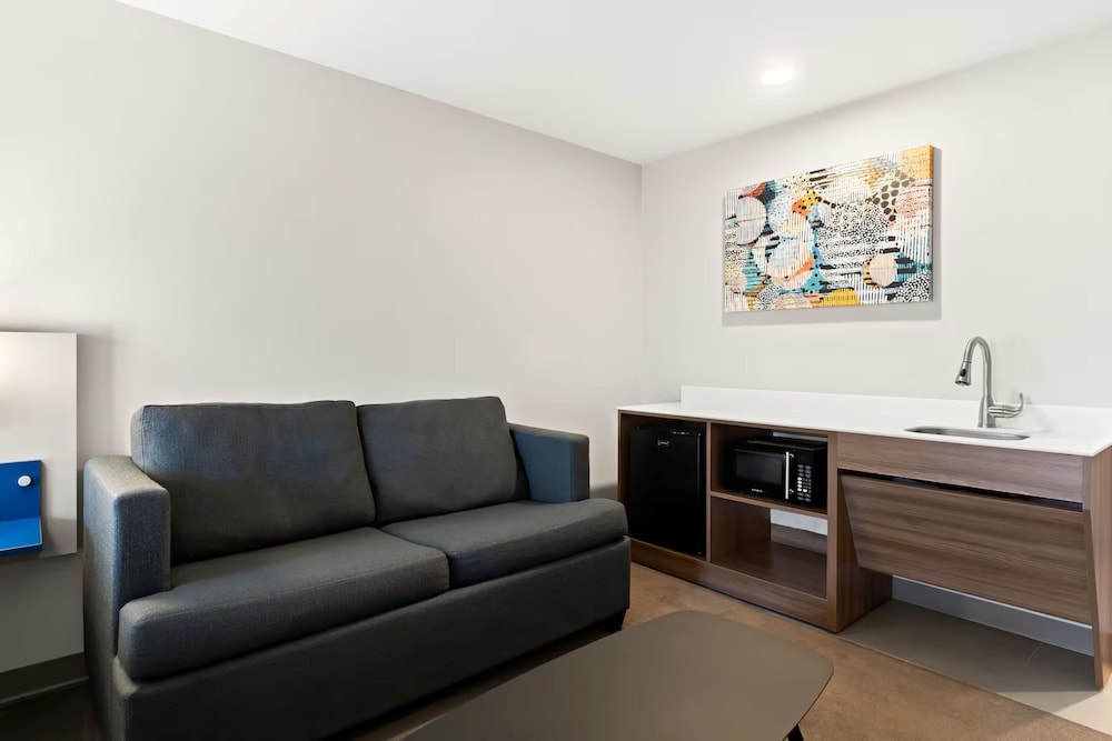 Holiday Inn Express & Suites George Quincy South by IHG - photo 18