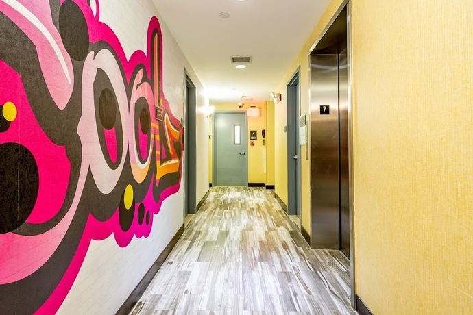 AirTrain Plaza Hotel JFK Airport - photo 14