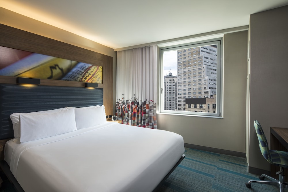 Aloft Manhattan Downtown Financial District - photo 4