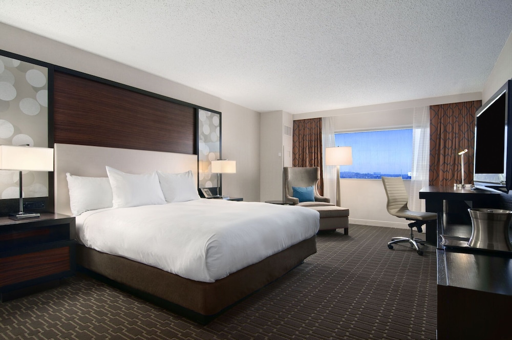 Hilton Atlanta Airport - photo 25