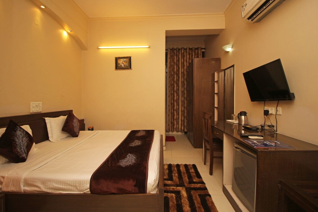 The Dwarka Guest House