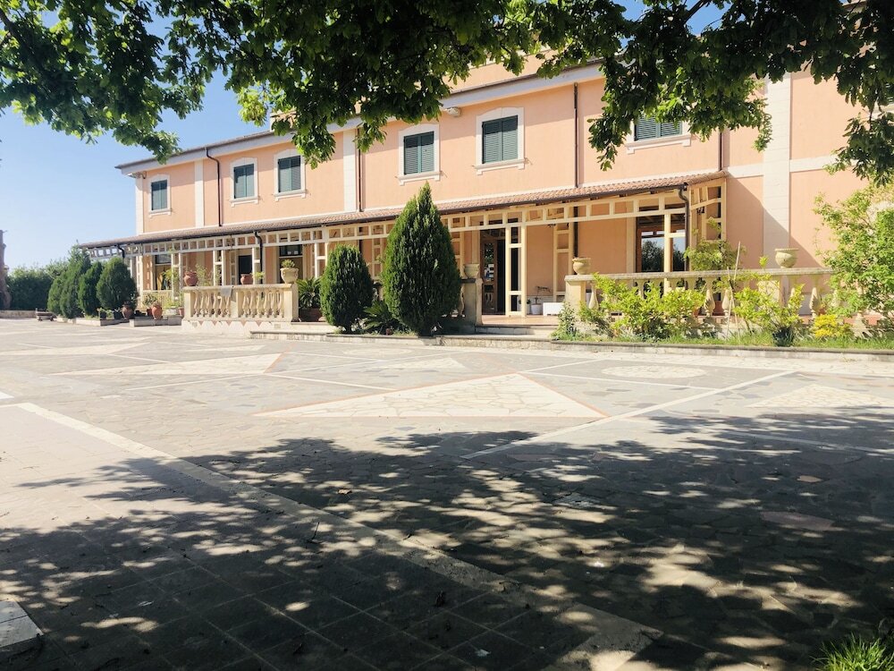 Hotel Colle Acre - carbon neutral hotel in Palazzolo Acreide