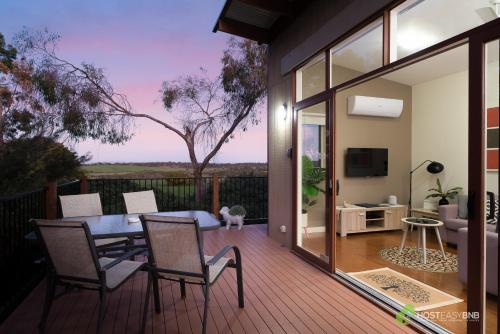Rural 5 Star Villa’s with Resort Amenities in Cowes, Australia