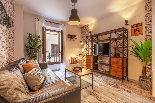 Apartamento Gran Via Center — 4-Star Luxury Hotel in Granada, Spain