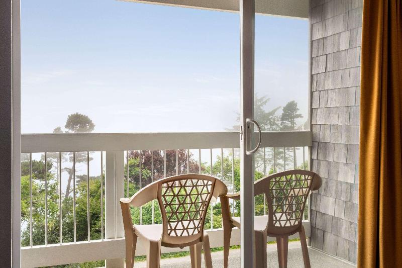 Travelodge by Wyndham Depoe Bay - photo 53