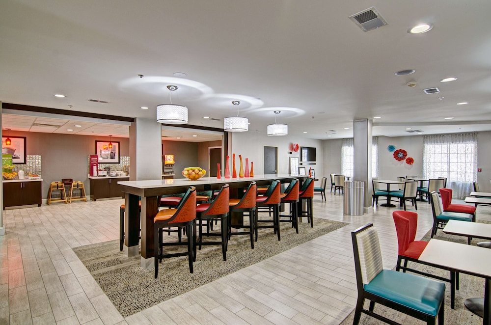 Hampton Inn Salem VA - photo 46