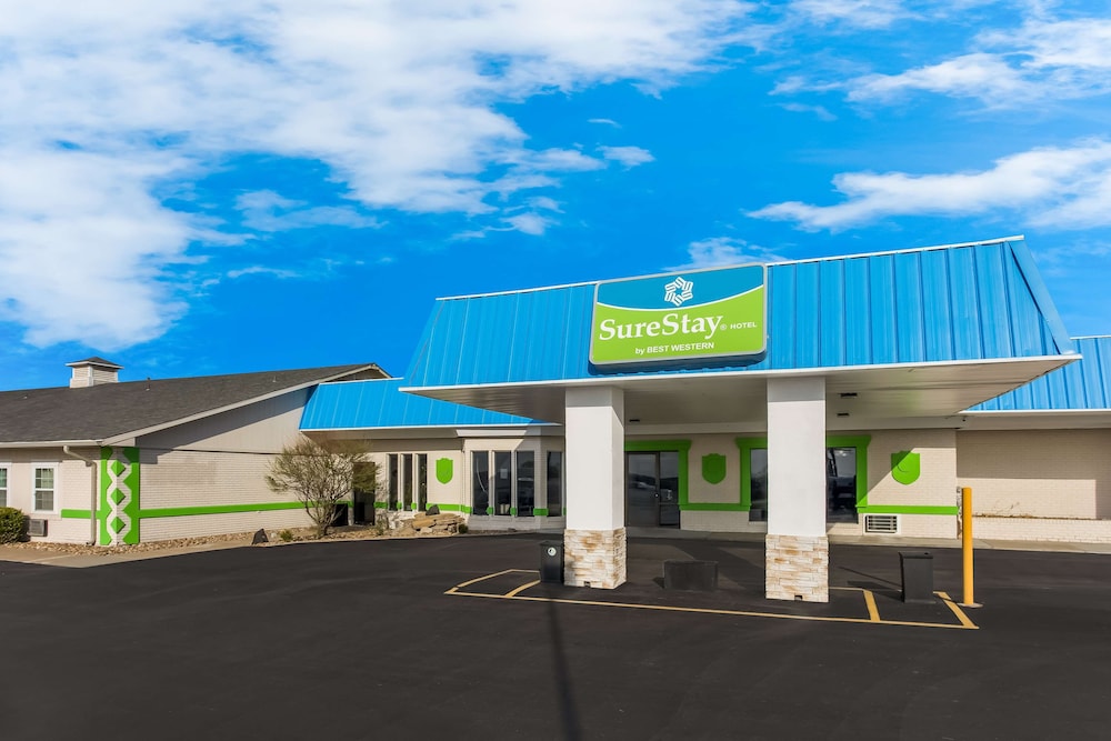 SureStay Hotel by Best Western Higginsville - photo 30