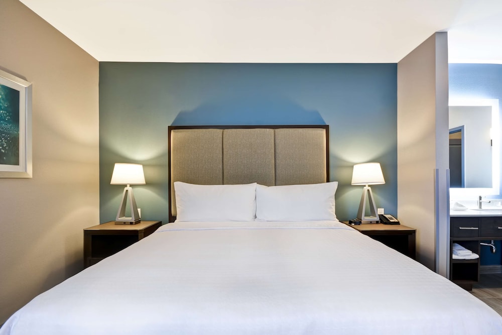 Homewood Suites by Hilton Conroe - photo 8