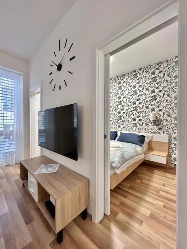 One Step Apartman City Center — 4-Star Luxury Hotel in Szombathely, Hungary