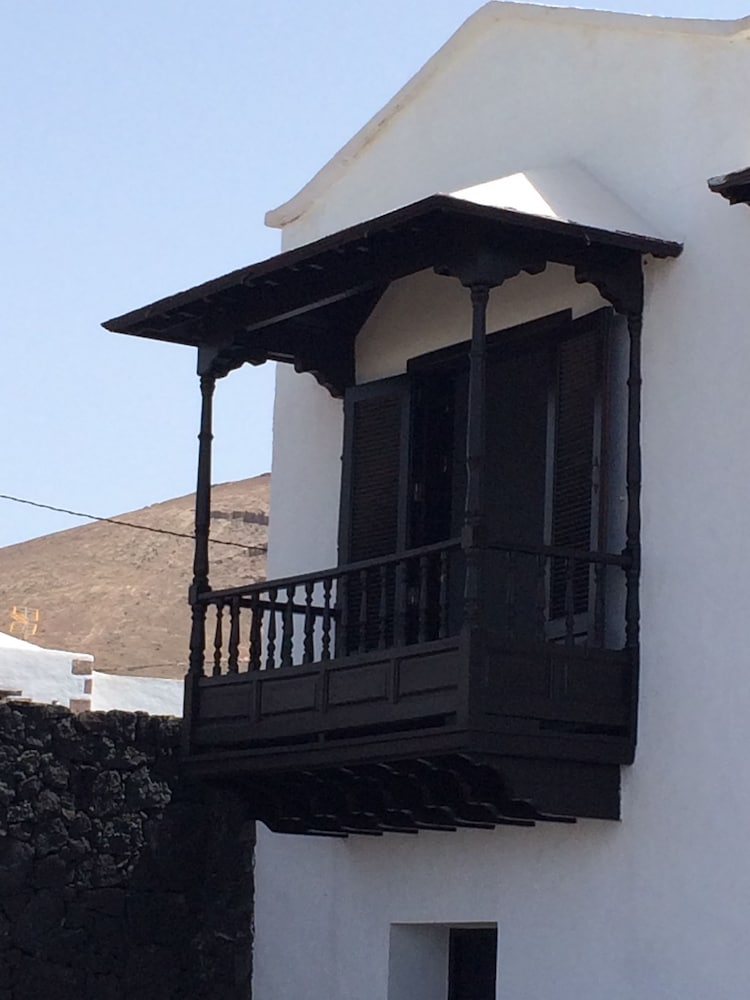 Las Casitas Rusticas — 4-Star Luxury Hotel in Tias, Spain