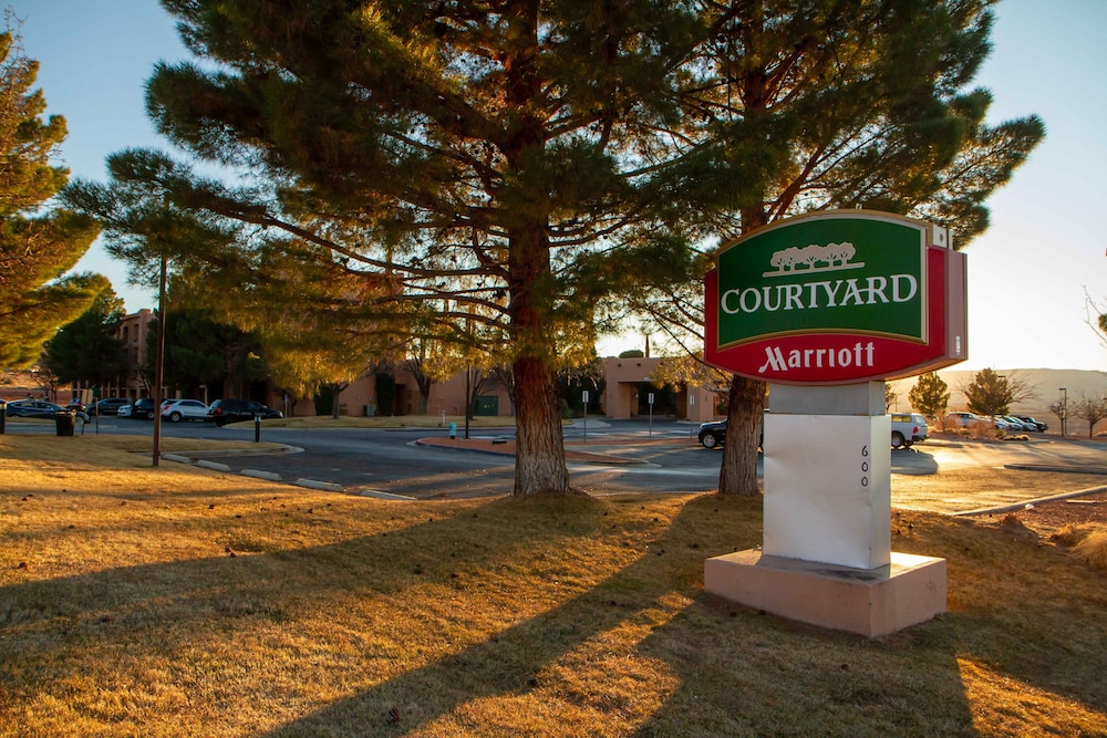 Courtyard by Marriott Lake Powell - photo 43