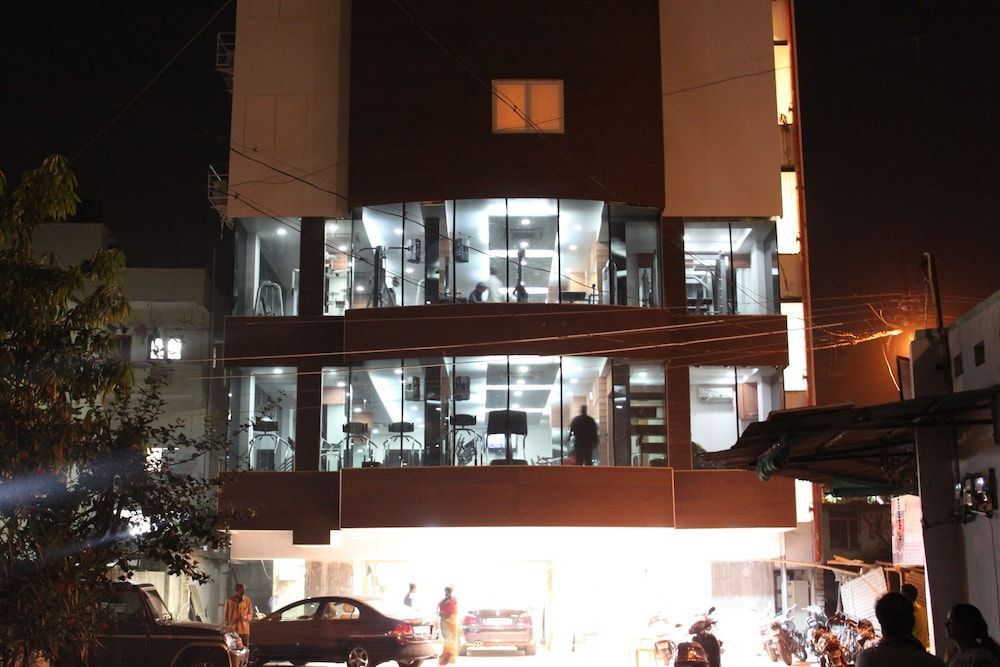 Loharkar Hotel - last minute hotel in Nagpur