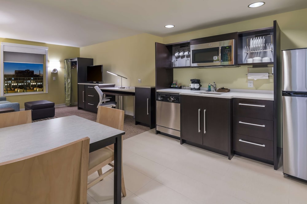 Home2 Suites by Hilton Kansas City Downtown - photo 20