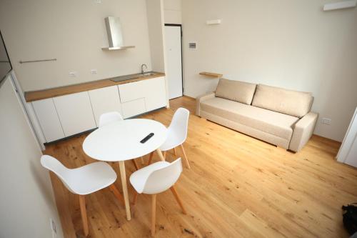 Cozy Loft in charme position Brera Moscova — 4-Star Luxury Hotel in Milan, Italy