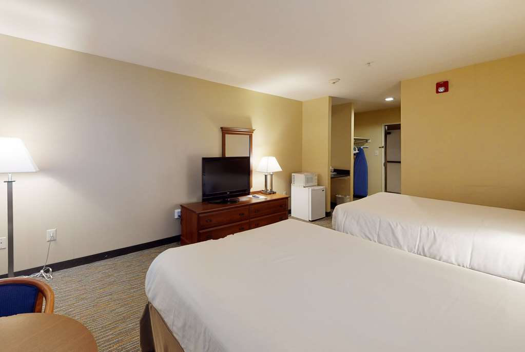 Ramada by Wyndham Strasburg Shenandoah Valley - photo 16