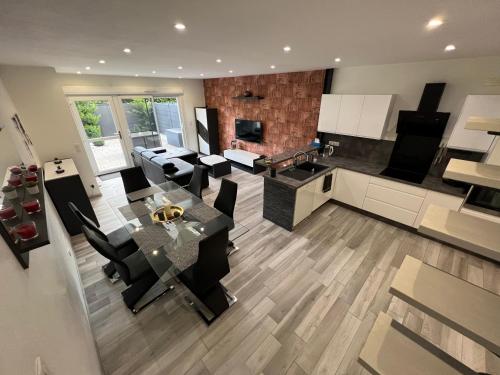 Beau duplex 90m2 au calme — hotel in Bucheres