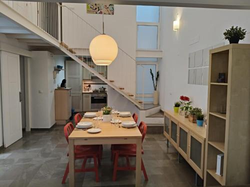Robles Mercado - carbon neutral hotel in Cadiz
