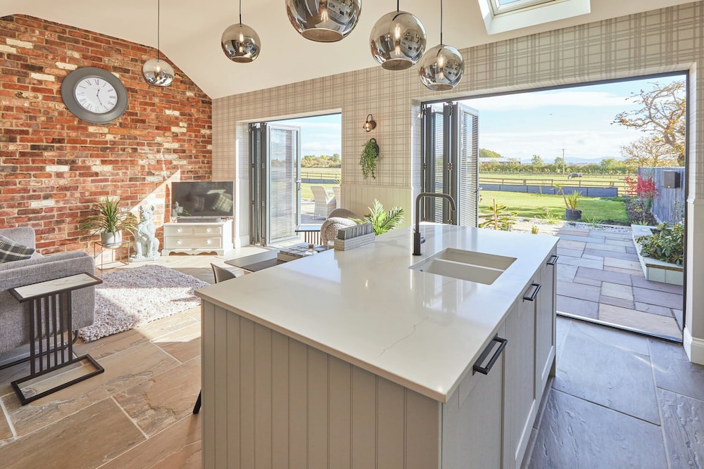 Host & Stay The Stables — Yarm — photo 3
