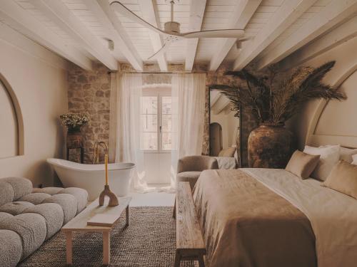 Palazzo Caterina — 4-Star Luxury Hotel in Hvar, Croatia