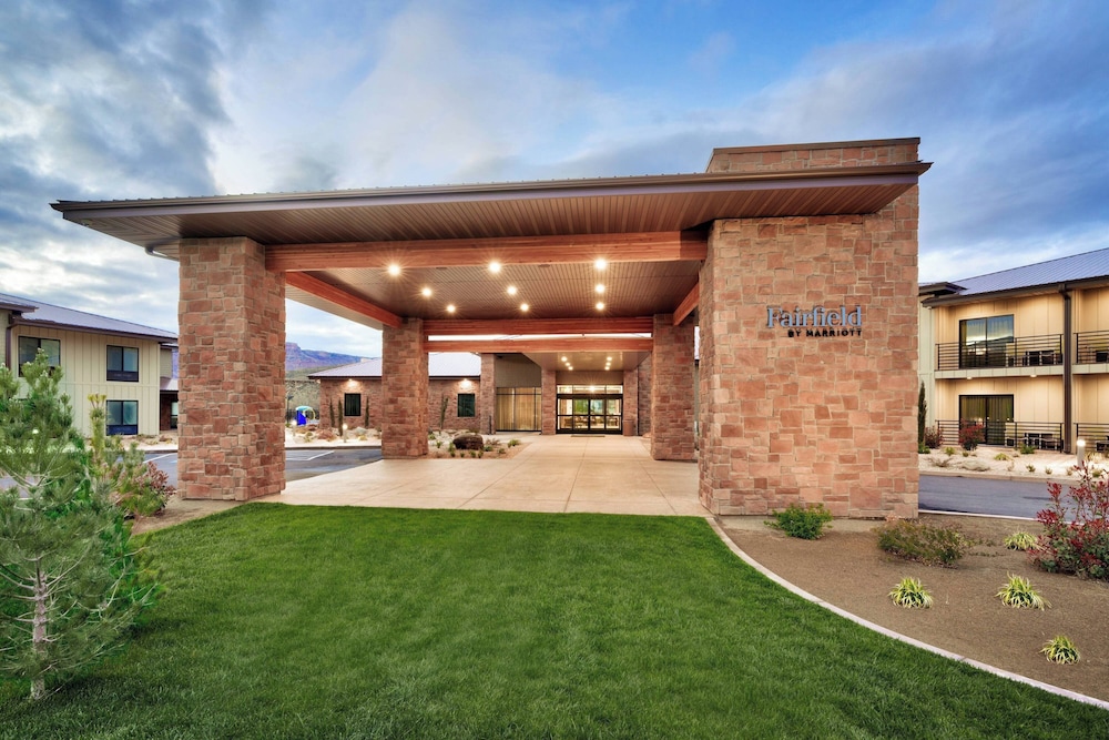 Fairfield Inn & Suites by Marriott Virgin Zion National Park - photo 55
