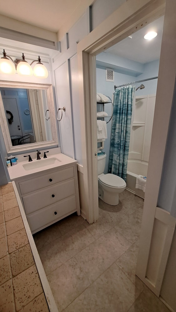 Saint Simons Inn by the Lighthouse - photo 158