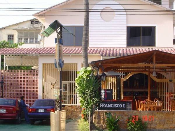 Hotel Francisco I in Salinas, Ecuador