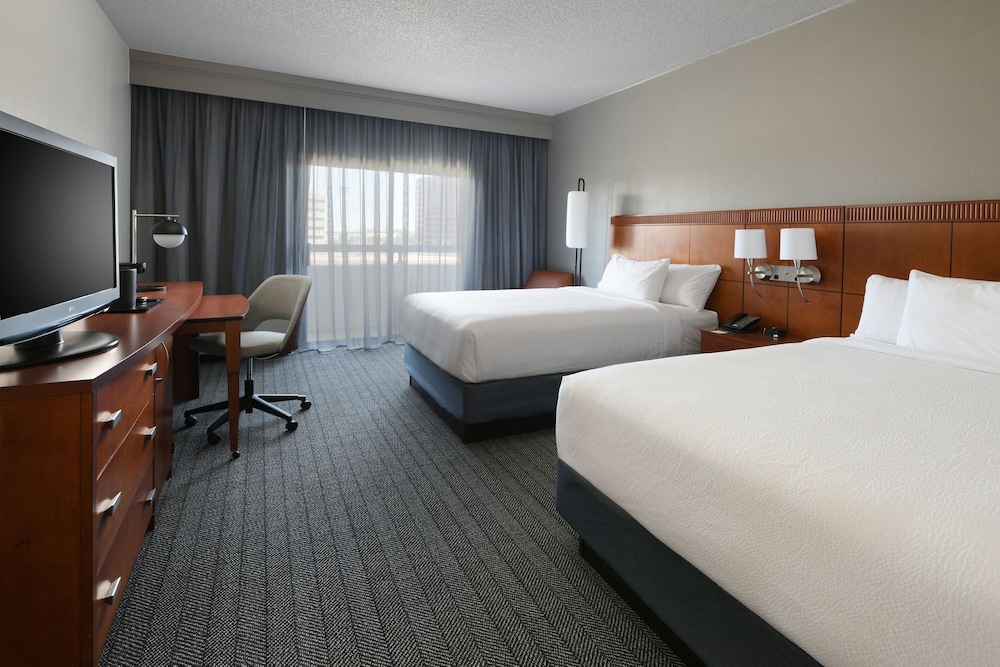 Courtyard by Marriott Dallas Las Colinas in Irving, United States