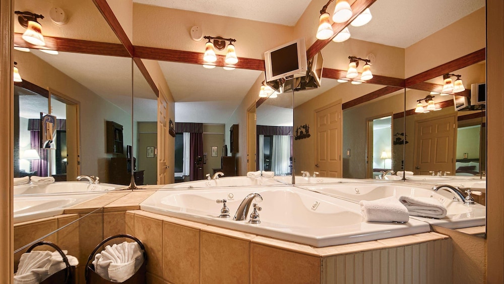 Best Western Mountain Lodge at Banner Elk - photo 9