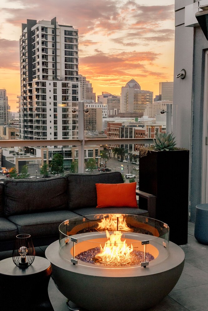 Hotel Indigo San Diego Gaslamp Quarter by IHG - photo 95