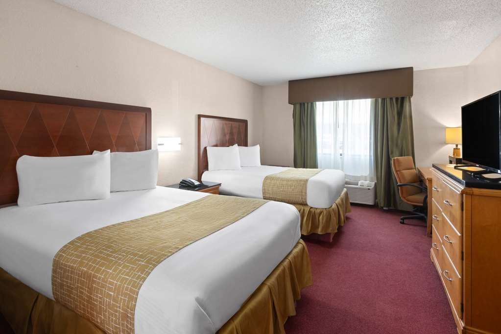 Travelodge by Wyndham Redwood Falls - photo 7
