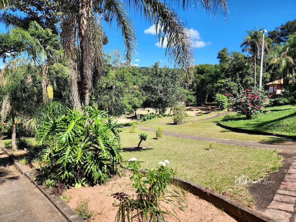 Parque Natural Encanto Da Mata — hotel in Caconde