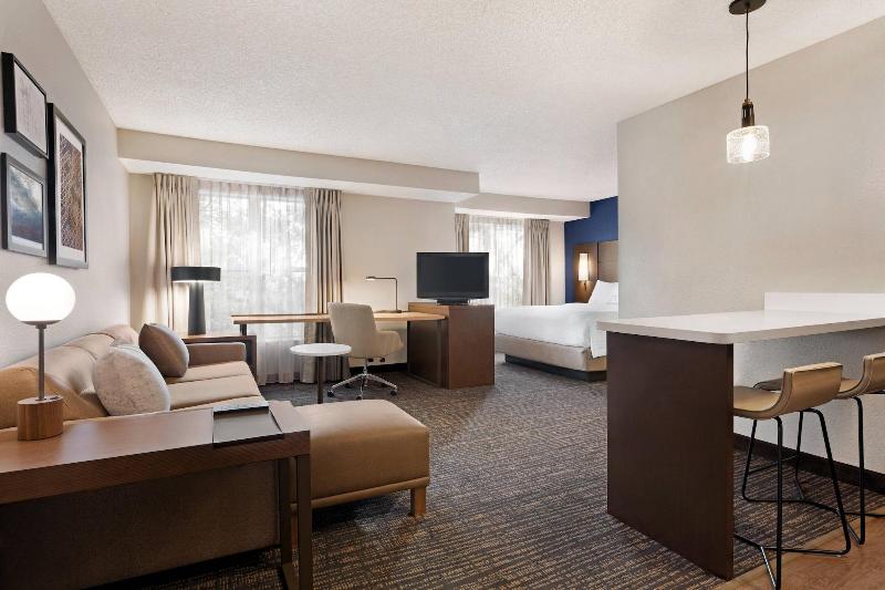 Residence Inn by Marriott Roseville - photo 2
