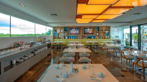 Holiday Inn Hotel And Suites Merida La Isla By IHG