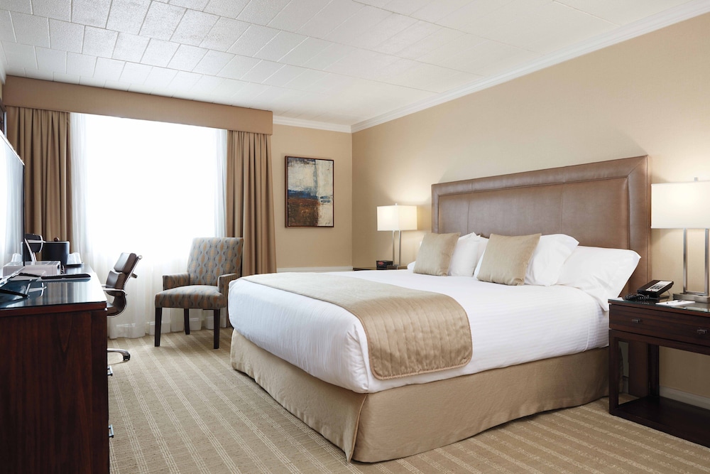 Ethan Allen Hotel - photo 11
