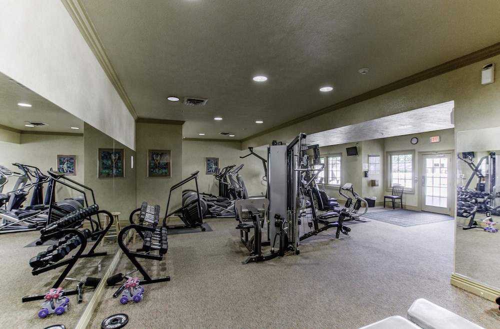 Sweet Clover Indoor Pool HOT TUB Area Resort Style Center of Branson Branson - photo 27