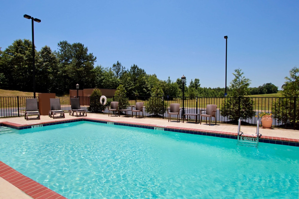 Hampton Inn Winfield - photo 22